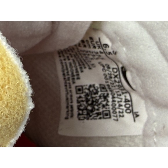 Size 6.5 - Nike Waffle Debut Vintage White Game Royal Women's NWOT DX2931-400 - Picture 10 of 10